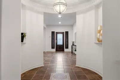7800 Haggans Lane, Austin, TX 78739 - Photo 4