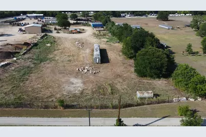 1951 South Magnolia, Luling, TX 78648 - Photo 26