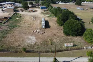 1951 South Magnolia, Luling, TX 78648 - Photo 26