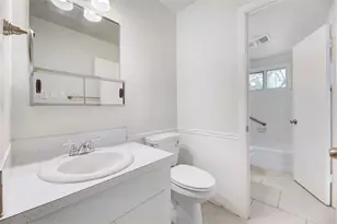 2713 Friar Tuck Ln, Austin, TX 78704 - Photo 18