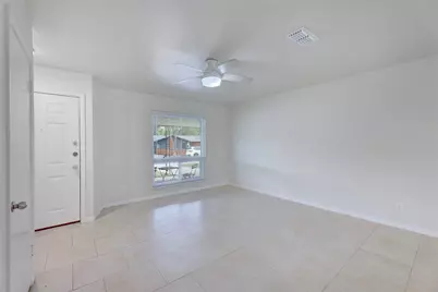 2713 Friar Tuck Lane, Austin, TX 78704 - Photo 6