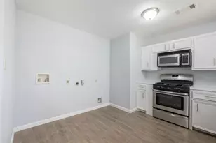 606 West St, Georgetown, TX 78626 - Photo 8