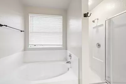 124 Steven Street, Hutto, TX 78634 - Photo 18