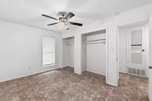 1107 Gardner Cove, Austin, TX 78721 - Photo 16