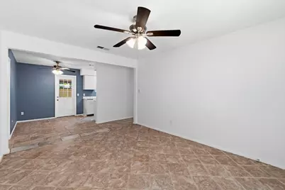 1107 Gardner Cove, Austin, TX 78721 - Photo 4