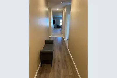 640 The Ugly Way, Jarrell, TX 76537 - Photo 6