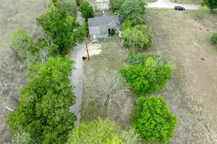 1006 Proctor St, Lockhart, TX 78644 - Photo 16