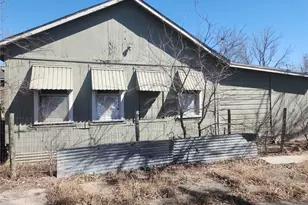 1006 Proctor St, Lockhart, TX 78644 - Photo 20