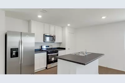 470 Bull Lake Circle, Buda, TX 78610 - Photo 6