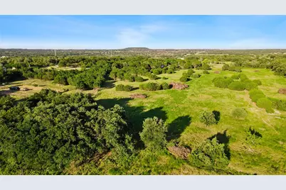 5274 County Road 200, Liberty Hill, TX 78642 - Photo 16