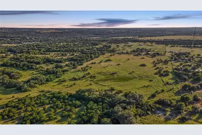 5274 County Road 200, Liberty Hill, TX 78642 - Photo 6