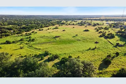 5274 County Road 200, Liberty Hill, TX 78642 - Photo 18
