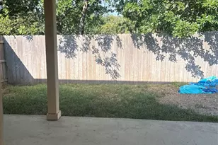 142 Samuel Dr, Buda, TX 78610 - Photo 2