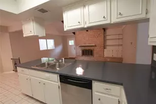 6606 Betty Cook Dr, Austin, TX 78723 - Photo 10