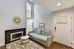 935 La Posada Dr, Austin, TX 78752 - Photo 6