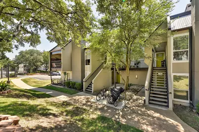 935 La Posada Drive #213, Austin, TX 78752 - Photo 2
