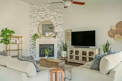 2021 Bear Creek Drive, Leander, TX 78641 - Photo 10