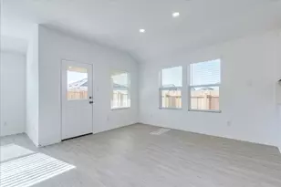 156 Alamito Ave, Kyle, TX 78640 - Photo 16