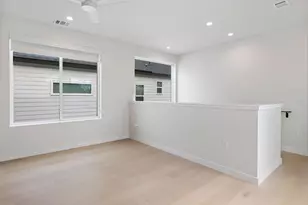 2912 E 13th St, Austin, TX 78702 - Photo 20