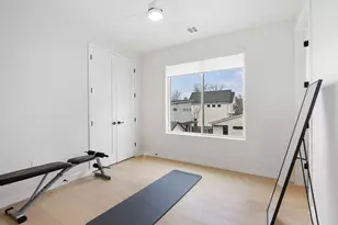 2912 E 13th St, Austin, TX 78702 - Photo 22