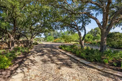 203 La Serena Loop, Horseshoe Bay, TX 78657 - Photo 10