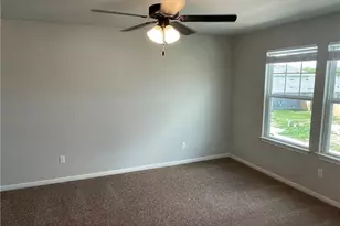 2924 Brand Iron Dr, San Marcos, TX 78666 - Photo 10