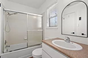 1015 E Yager Ln, Austin, TX 78753 - Photo 18