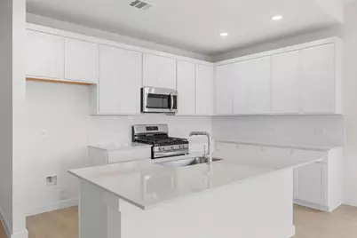 106 Divisadero Drive, Hutto, TX 78634 - Photo 8