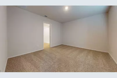 914 Indian Way, Seguin, TX 78155 - Photo 22