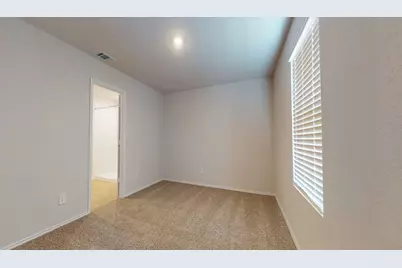 914 Indian Way, Seguin, TX 78155 - Photo 18