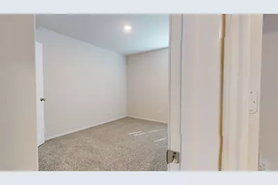 914 Indian Way Way, Seguin, TX 78155 - Photo 14