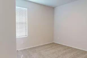 914 Indian Wy, Seguin, TX 78155 - Photo 10