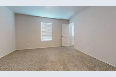 914 Indian Way, Seguin, TX 78155 - Photo 20