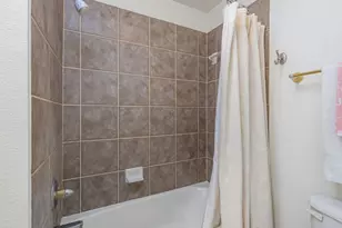 2134 Hilton Head Dr, Round Rock, TX 78664 - Photo 18