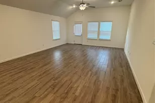 113 Caterpillar Dr, Georgetown, TX 78628 - Photo 34