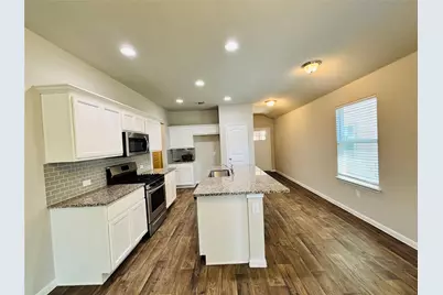 14008 Heywood Drive, Pflugerville, TX 78660 - Photo 4