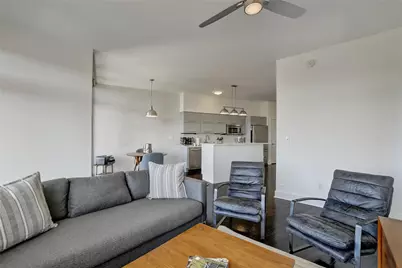 603 Davis Street #1011, Austin, TX 78701 - Photo 8