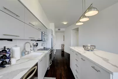 603 Davis Street #1011, Austin, TX 78701 - Photo 12