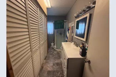 405 E 5th Street, Brady, TX 76825 - Photo 4