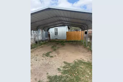 405 E 5th Street, Brady, TX 76825 - Photo 8