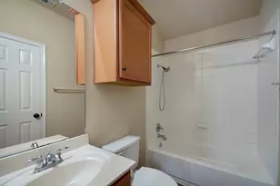 9201 Brodie Ln, Austin, TX 78748 - Photo 20