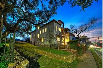 1105 E 12th Street, Austin, TX 78702 - Photo 28