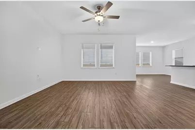 14124 Edna Maxine Walk, Del Valle, TX 78617 - Photo 4