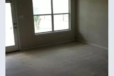 811 Shadow Creek Boulevard, Buda, TX 78610 - Photo 4