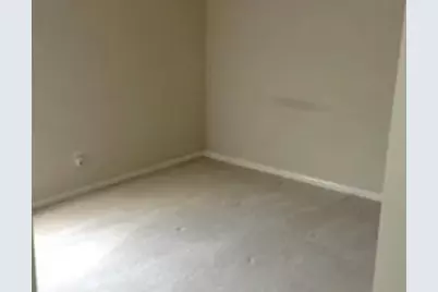 811 Shadow Creek Boulevard, Buda, TX 78610 - Photo 10