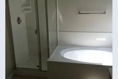 811 Shadow Creek Boulevard, Buda, TX 78610 - Photo 8