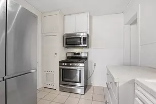 702 E 45th 1/2 St, Austin, TX 78751 - Photo 10