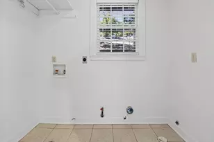 702 E 45th 1/2 St, Austin, TX 78751 - Photo 16