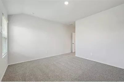 1711 Windsor Boulevard, Lockhart, TX 78644 - Photo 10