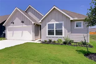 1711 Windsor Blvd, Lockhart, TX 78644 - Photo 1